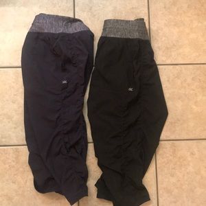 LUKKA active capris. 2 pairs in size XL